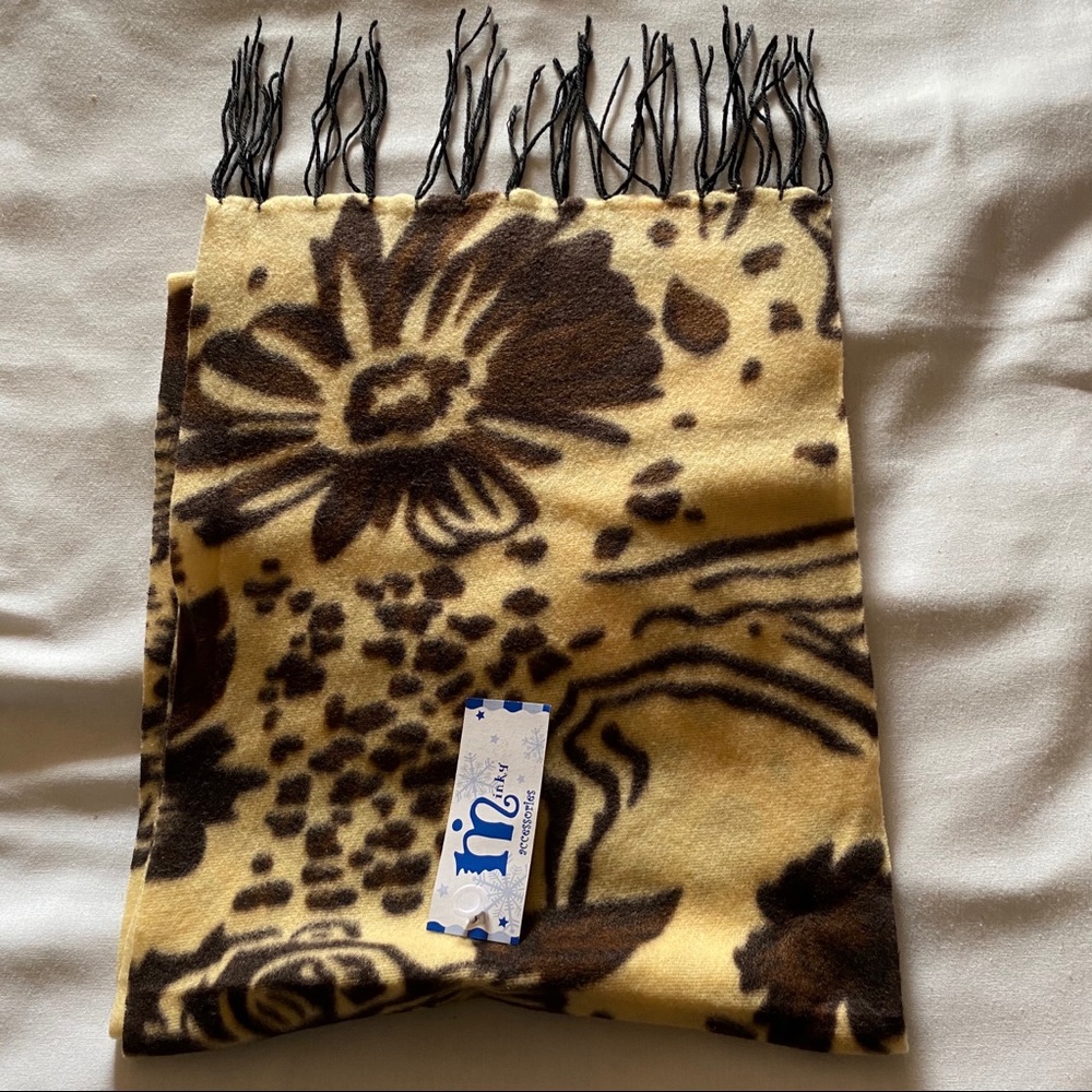 Minky Accessories Fleece Scarf Brown Tan Brand New
